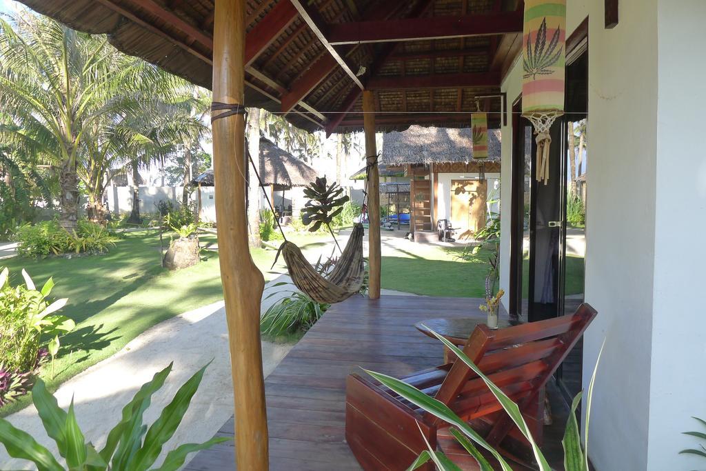 Kawili Siargao Hotell General Luna  Rum bild